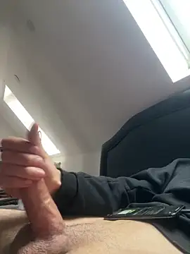 musti312 online show from 12-18-25, 01:59