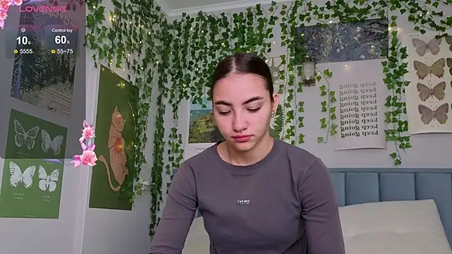 Ashley Pierce online show from 12-02-25, 04:14