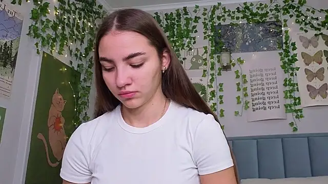 Ashley Pierce online show from 12-03-25, 04:13