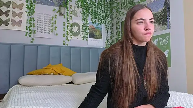 Ashley Pierce online show from 11-09-25, 04:05