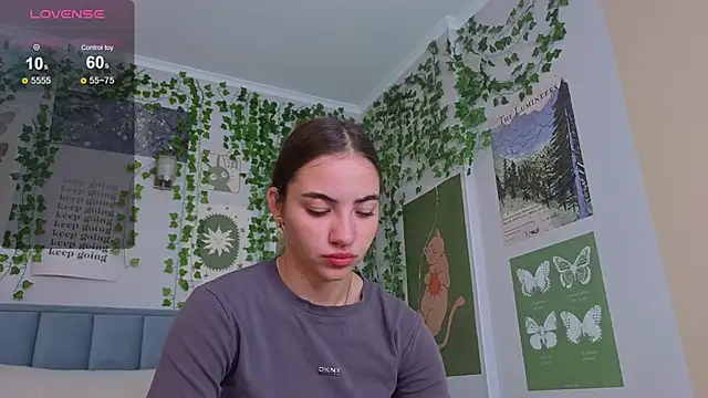 Ashley Pierce online show from 11-06-25, 04:16