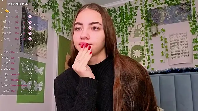 Ashley Pierce online show from 01-08-26, 04:07