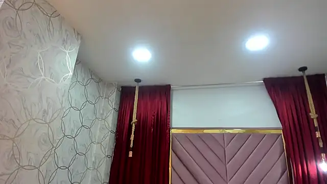 rubyrouge   online show from 10-09-25, 07:03