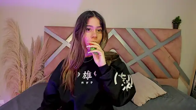 Rachell criss online show from 04-01-26, 04:14