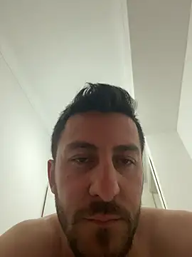 emredenizz07 online show from 11-05-25, 01:47