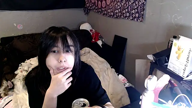 London Ray online show from 02-19-26, 01:57