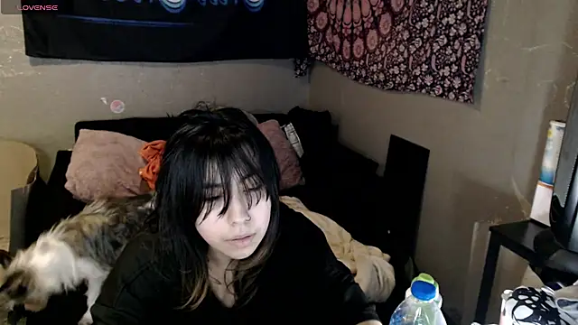 London Ray online show from 10-29-25, 07:51