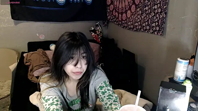 London Ray online show from 11-03-25, 04:07