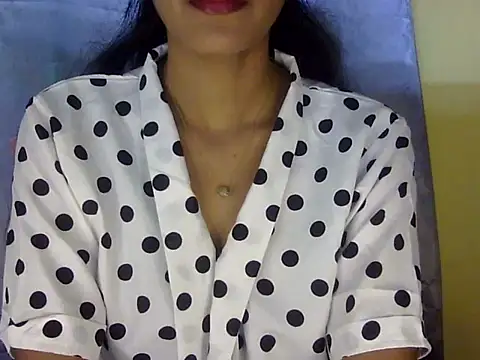 zara Khan0 online show from 09-21-25, 03:00