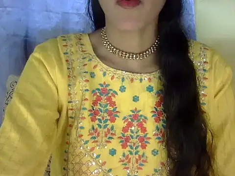 zara Khan0 online show from 09-10-25, 02:05