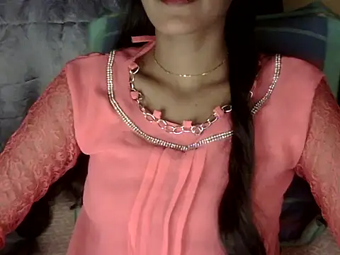 zara Khan0 online show from 10-16-25, 03:31