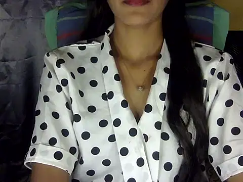zara Khan0 online show from 10-22-25, 03:55