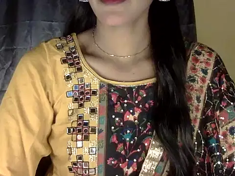 zara Khan0 online show from 10-01-25, 02:32
