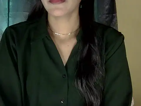zara Khan0 online show from 10-02-25, 03:32