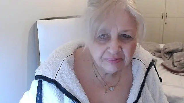 Snapshot of SusiLifeXXX chatting on 02-22-26, 01:24 SusiLifeXXX online show from 02-22-26, 01:24