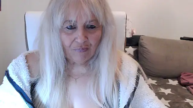 SusiLifeXXX online show from 10-01-25, 07:51