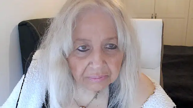 Snapshot of SusiLifeXXX chatting on 02-15-26, 07:02 SusiLifeXXX online show from 02-15-26, 07:02