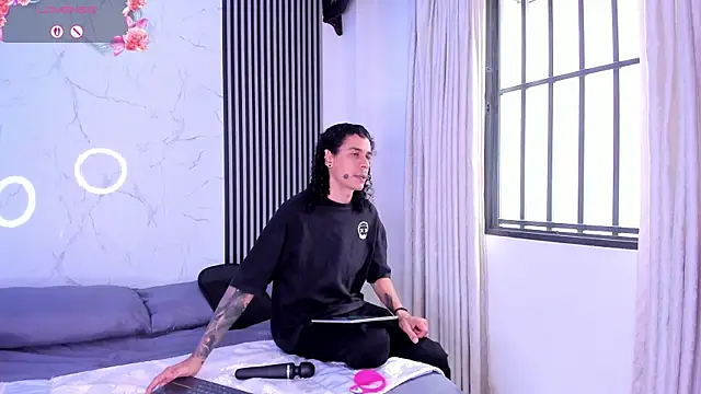 JackAndRosse  online show from 02-17-26, 02:03