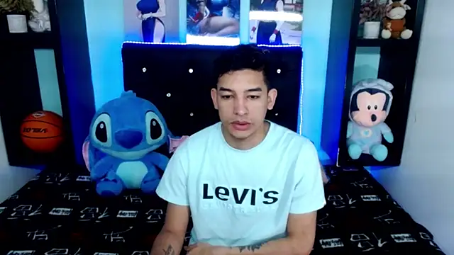 x oliver x online show from 10-04-25, 04:03