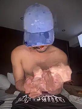 Snapshot of Mlkrrp chatting on 09-29-25, 12:28 Mlkrrp online show from 09-29-25, 12:28