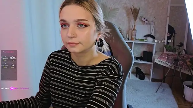 Lucyinthesheets online show from 09-14-25, 04:29