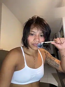 Nia Desire online show from 04-30-26, 07:15