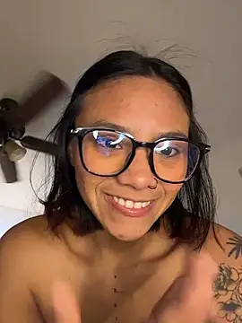 Nia Desire online show from 02-24-26, 06:14