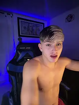 Justin trevor1 online show from 04-18-26, 04:04