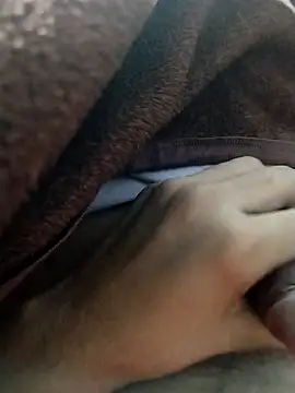 saneer69tew online show from 10-30-25, 04:44