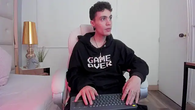 dark sun302 online show from 11-08-25, 09:40