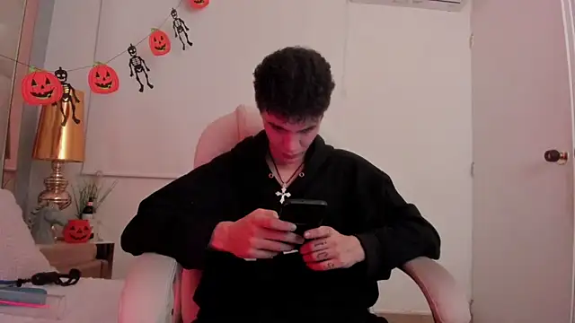 dark sun302 online show from 10-23-25, 03:27