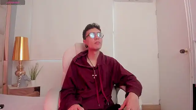 dark sun302 online show from 11-17-25, 08:46