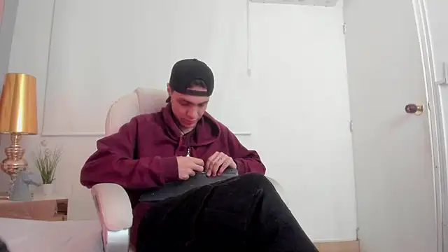 dark sun302 online show from 11-26-25, 09:37