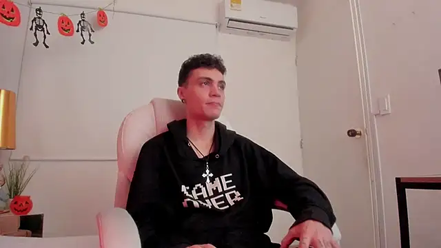 dark sun302 online show from 10-30-25, 09:33