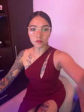SurpriseMadlicia online show from 09-23-25, 11:23