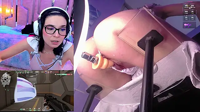 NicoleFerrel online show from 03-10-26, 02:32