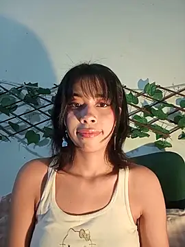 Snapshot of dolliette24 chatting on 06-07-26, 04:01 dolliette24 online show from 06-07-26, 04:01