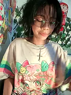 dolliette24 online show from 12-19-25, 03:32