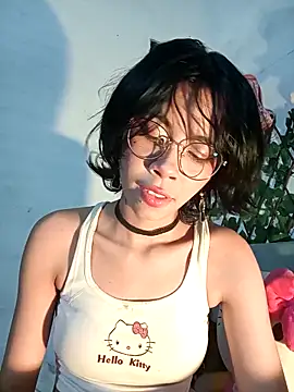 dolliette24 online show from 12-21-25, 04:14