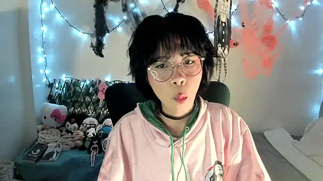 dolliette24 online show from 10-12-25, 02:13