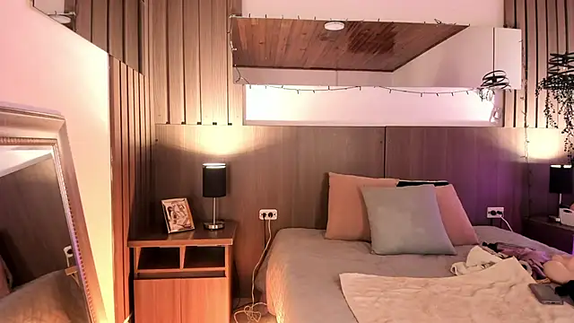 Violet carson online show from 02-10-26, 12:48