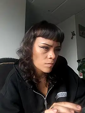 Seijacu online show from 10-11-25, 07:15