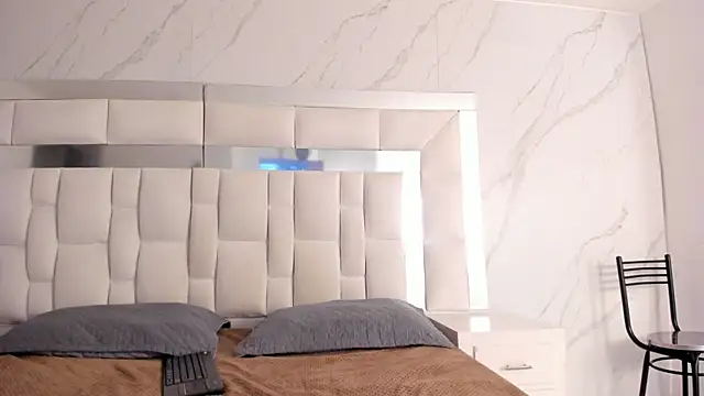 Maia Park online show from 01-12-26, 01:51