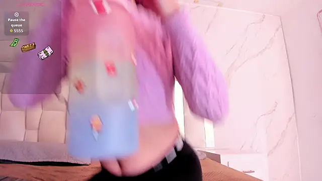 Maia Park online show from 03-01-26, 01:55