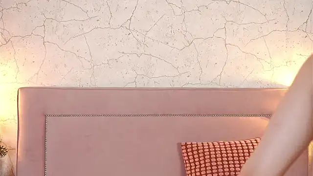 Snapshot of ChannelAngeless chatting on 04-19-26, 06:10 ChannelAngeless online show from 04-19-26, 06:10