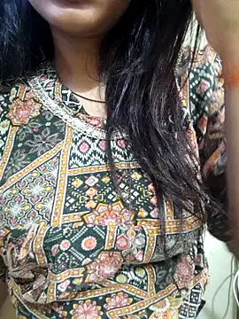 Snapshot of Raj-kumari chatting on 06-14-26, 12:07 Raj-kumari online show from 06-14-26, 12:07