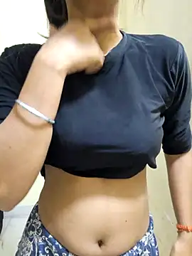 Snapshot of Raj-kumari chatting on 06-25-26, 05:18 Raj-kumari online show from 06-25-26, 05:18