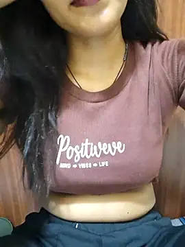 Snapshot of Raj-kumari chatting on 07-16-26, 03:42 Raj-kumari online show from 07-16-26, 03:42