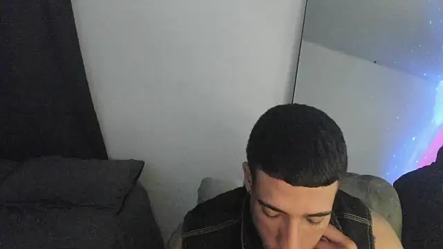 ThiagoLugo online show from 03-08-26, 05:44