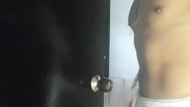 ThiagoLugo online show from 06-17-26, 04:06